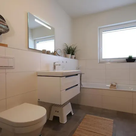 Holiday home Diemelblick 12 - Leni